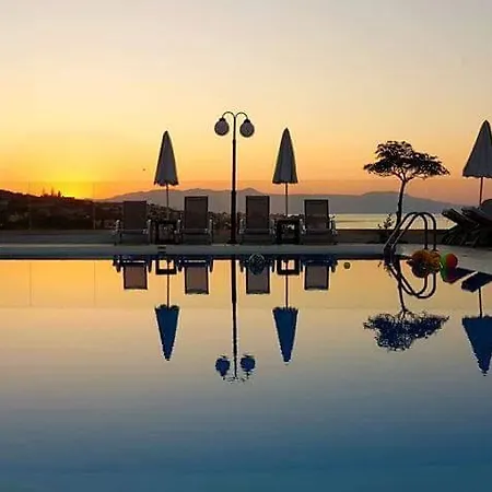 Top Hotel 2* Stalós